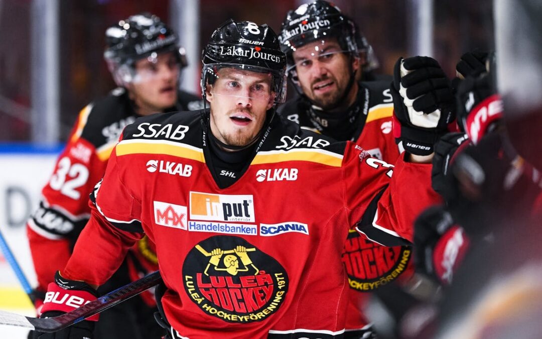 Emil Larsson Signs With Örebro Hockey